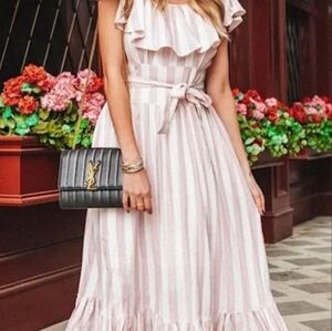 Buddy love dressed to frill